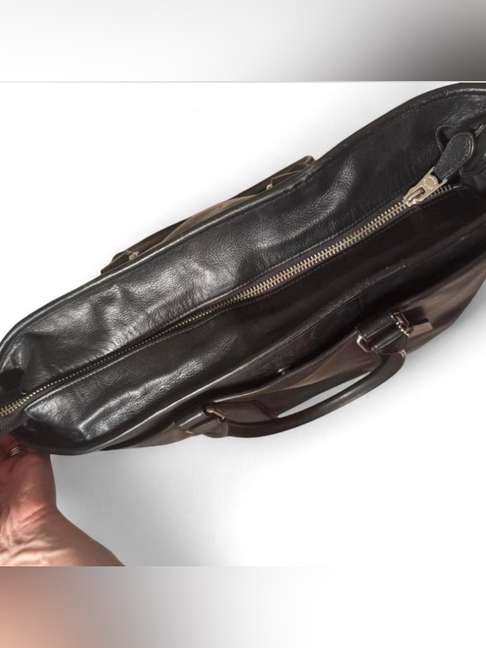 Vintage Coach Leather Laptop/Messenger Bag with Removable Strap - Picture 8 of 17